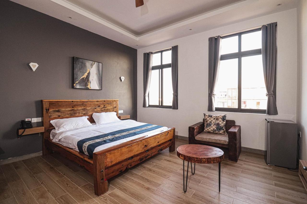 Tanzanite Serviced - Tsa Masaki Apartment *